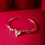 SIeek Feathered Diamond Bracelet