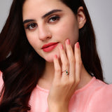 Dawn's Kiss Starrer Diamond Ring