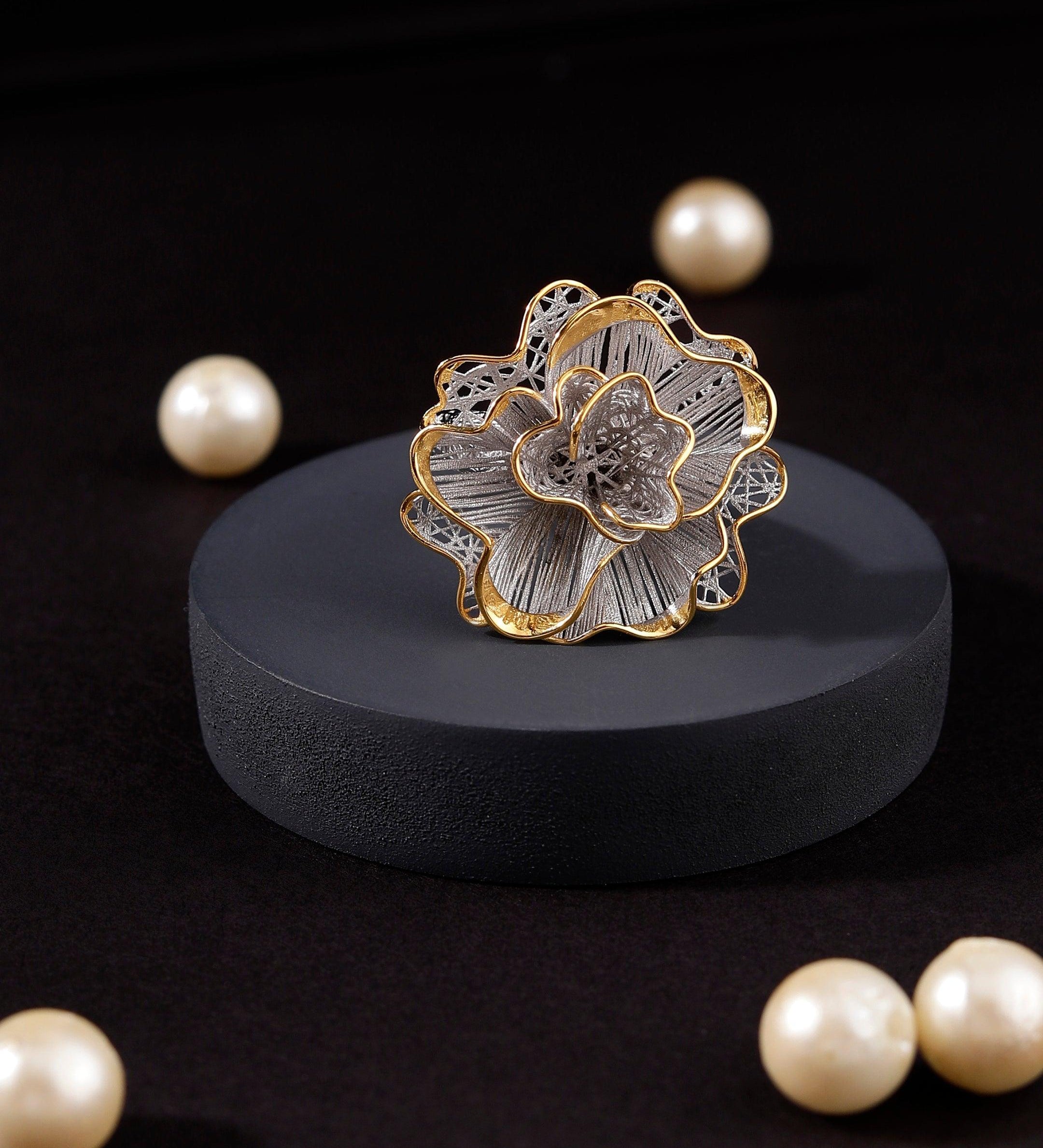 Gilded Filigree Floral Silver Ring - Diavo Jewels