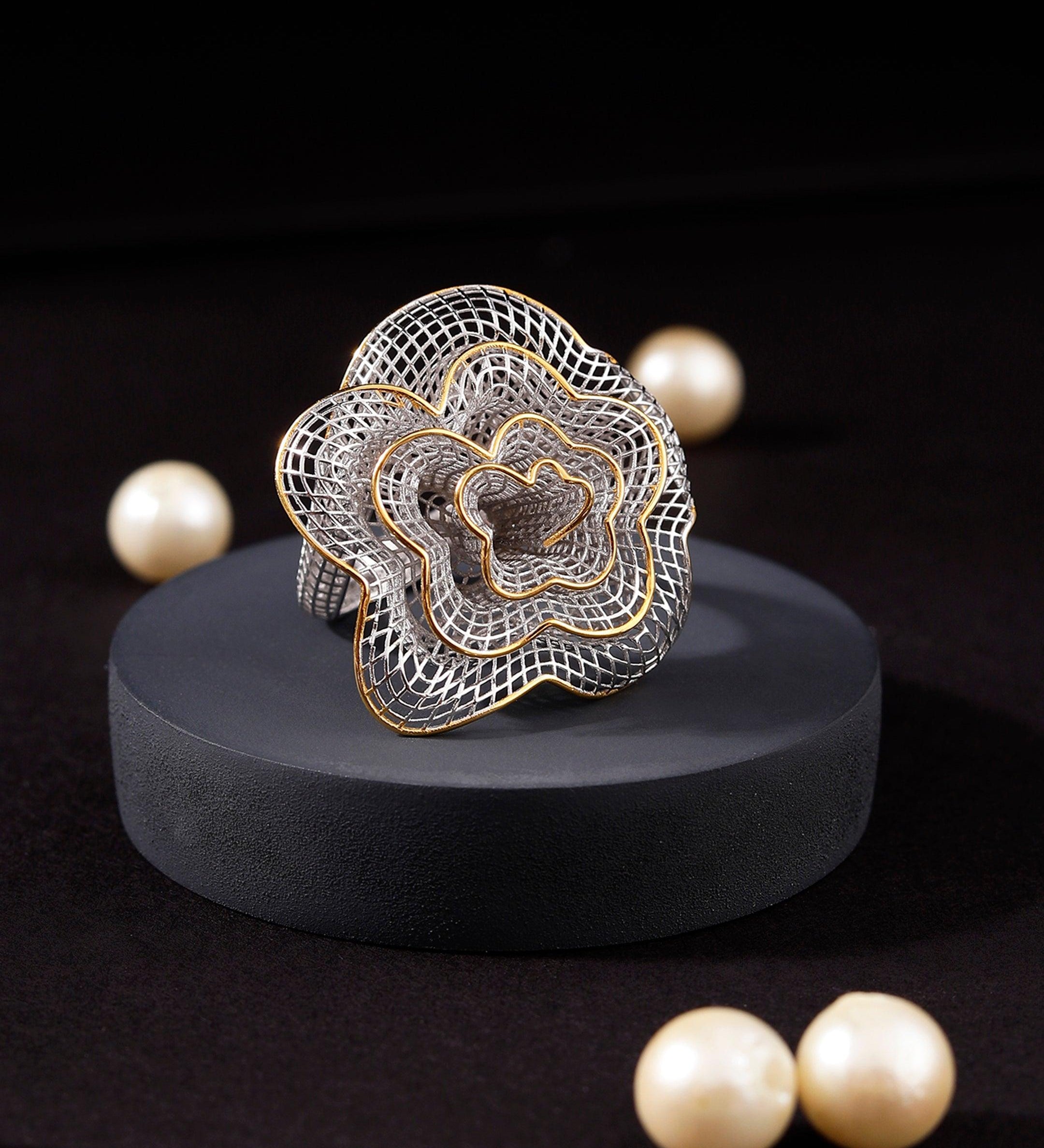Filigree Floral Delight Silver Ring with Dual Tones - Diavo Jewels