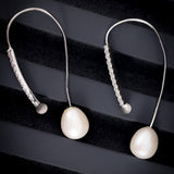 Curved Serenity 925 Silver Earrings - Diavo Jewels