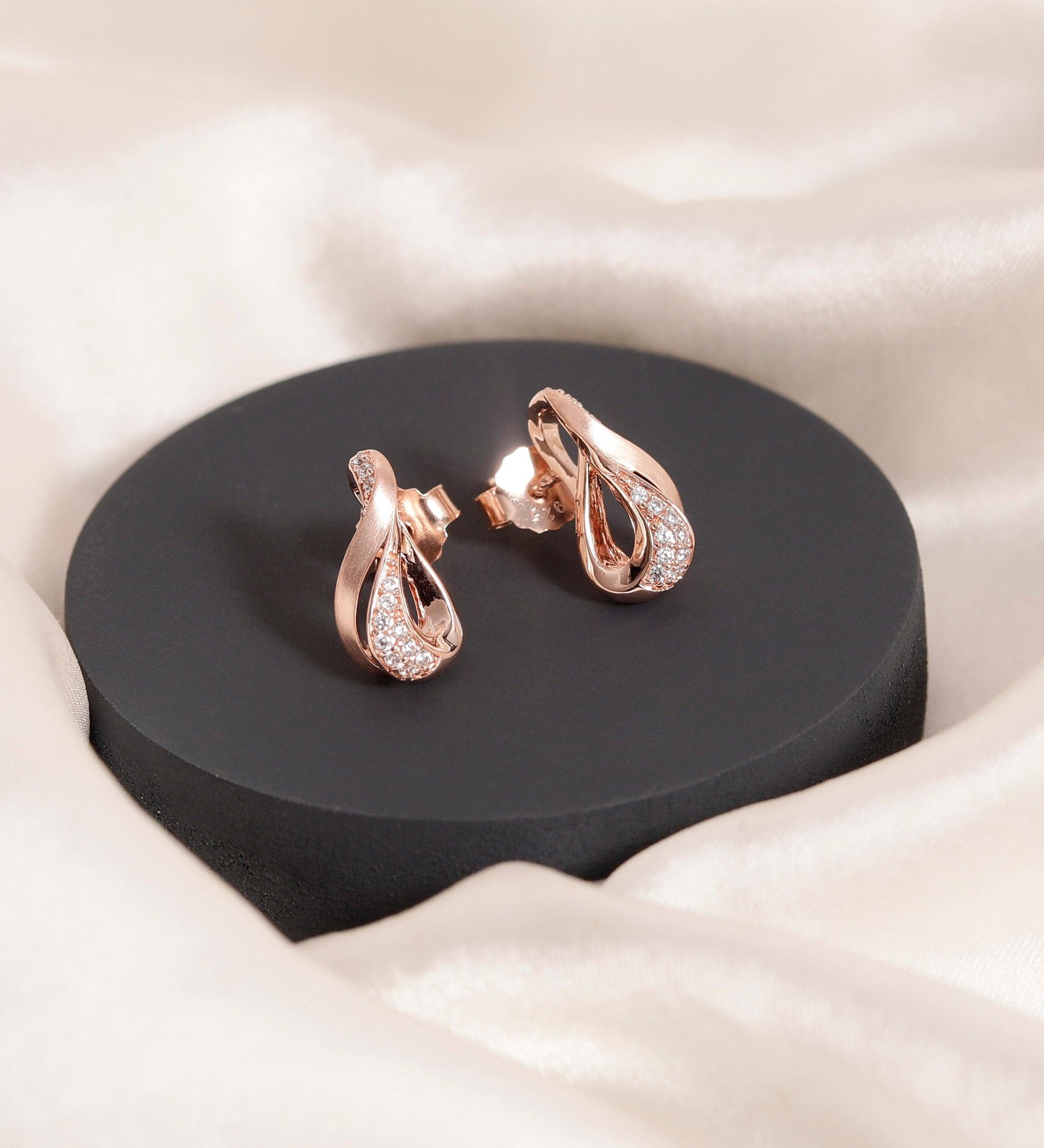 Cubic Curl Silver Earrings - Diavo Jewels