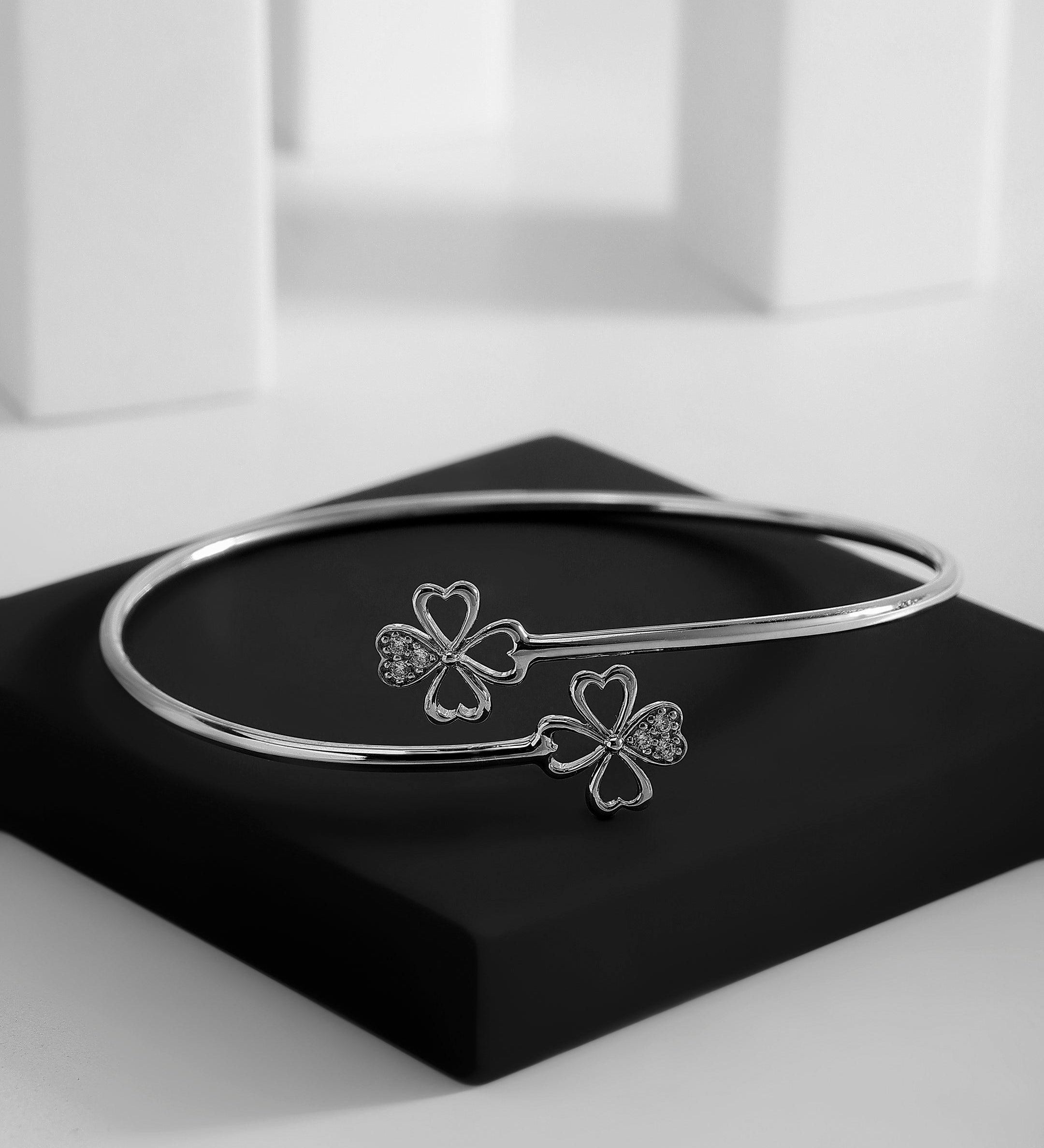 Heart Petals CZ Silver Bangle - Diavo Jewels