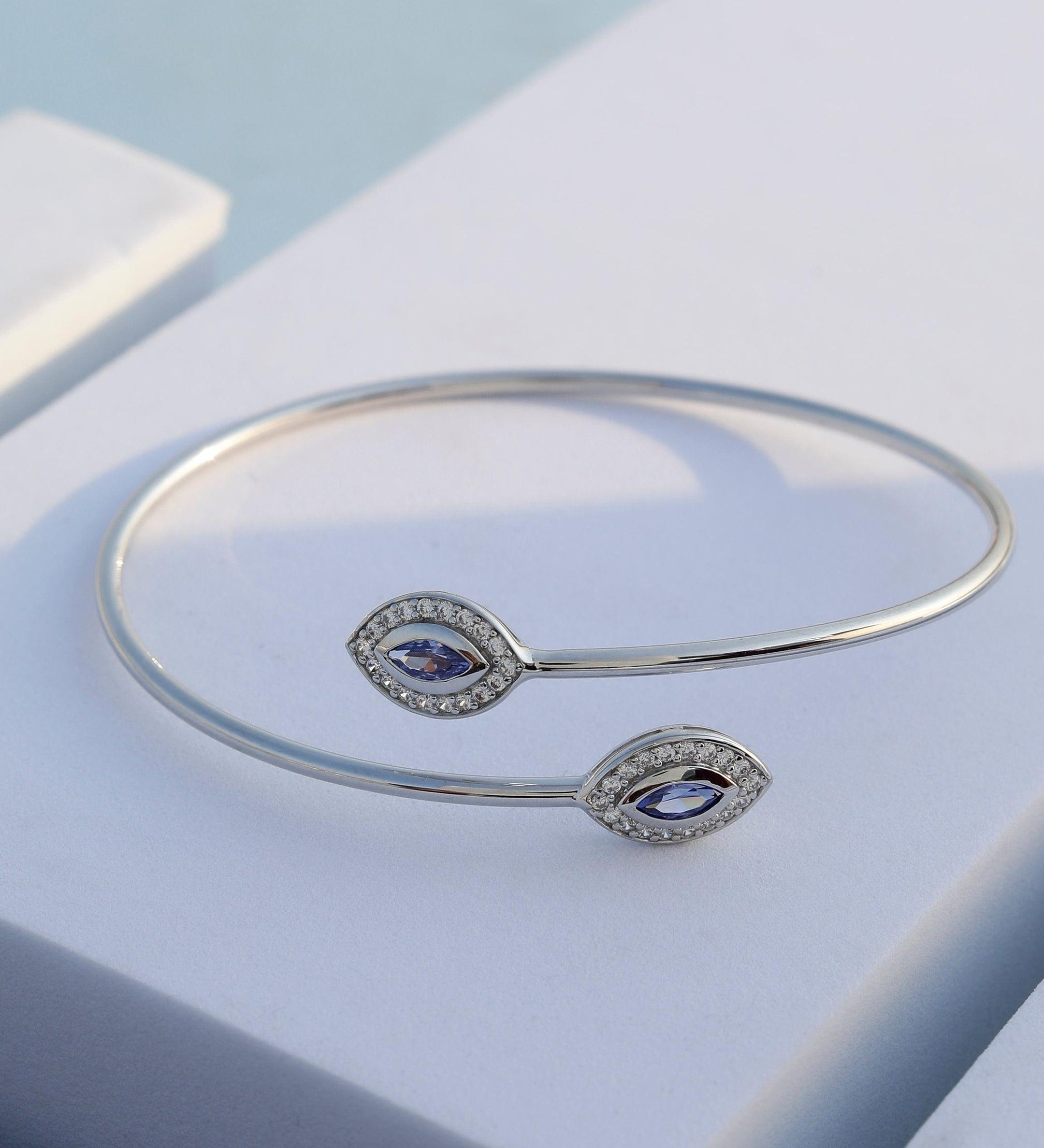 Tanzanite Gaze Silver Bangle - Diavo Jewels