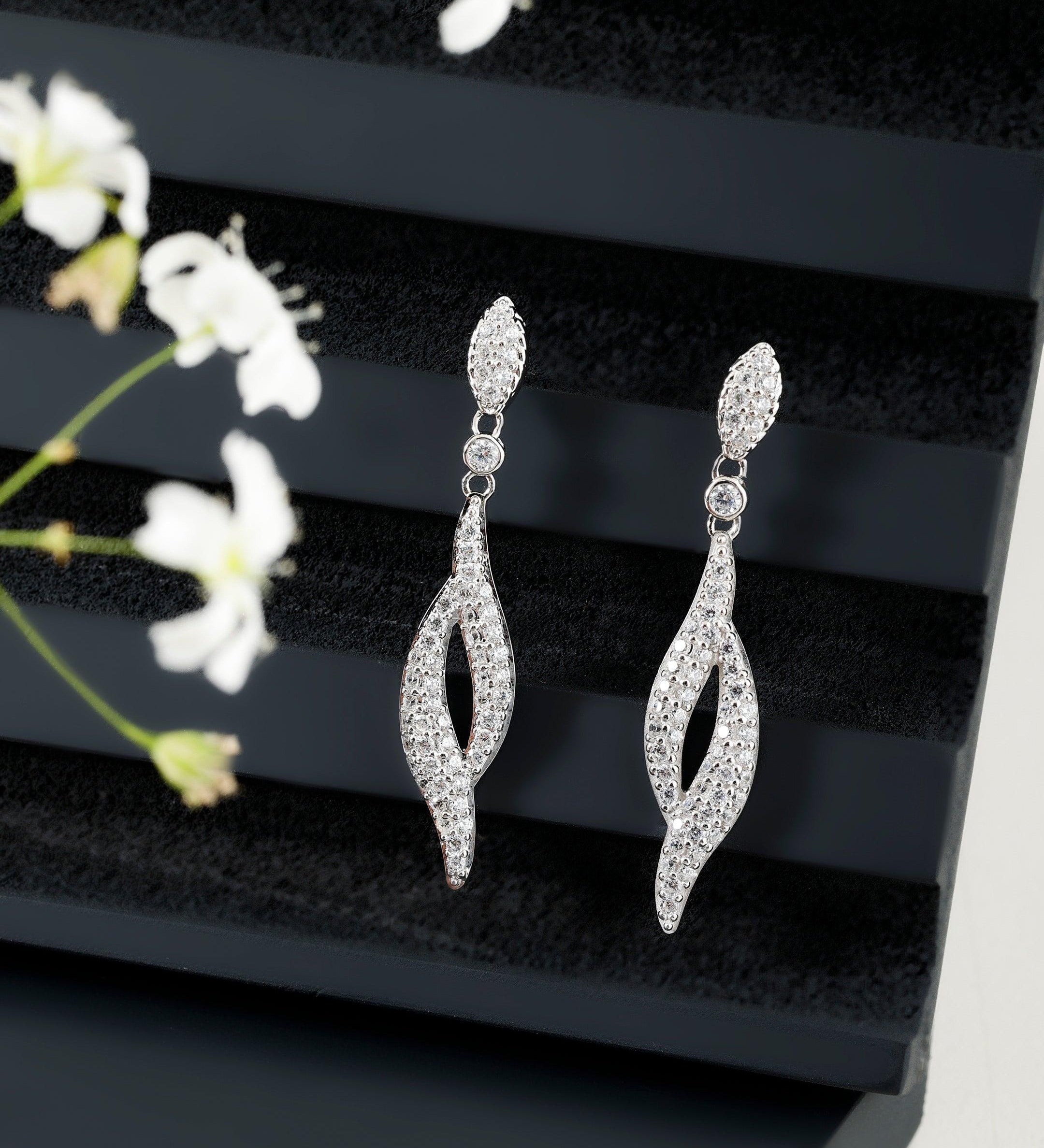 Dazzle Me Twinkling Silver Earrings - Diavo Jewels