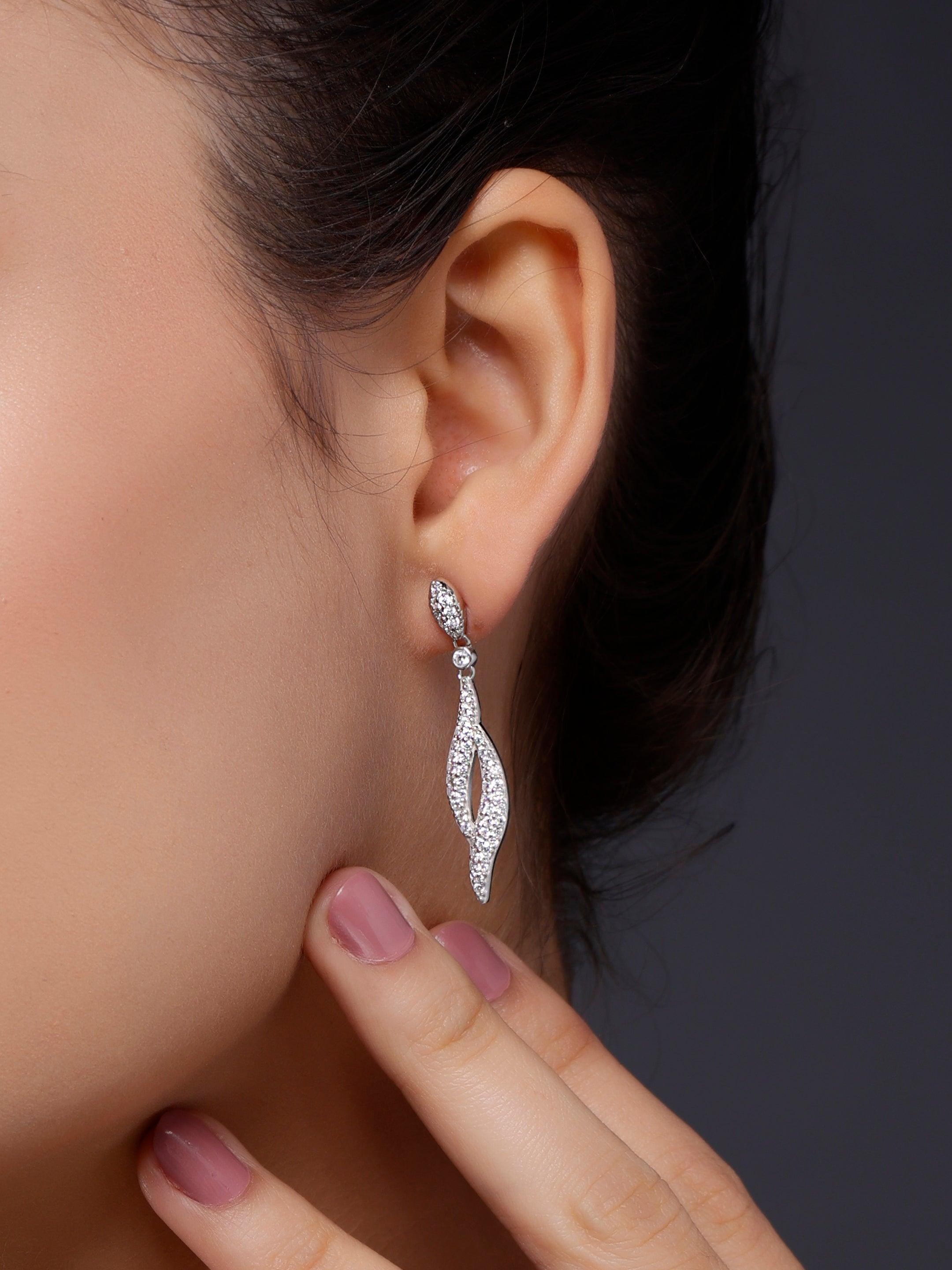 Dazzle Me Twinkling Silver Earrings - Diavo Jewels