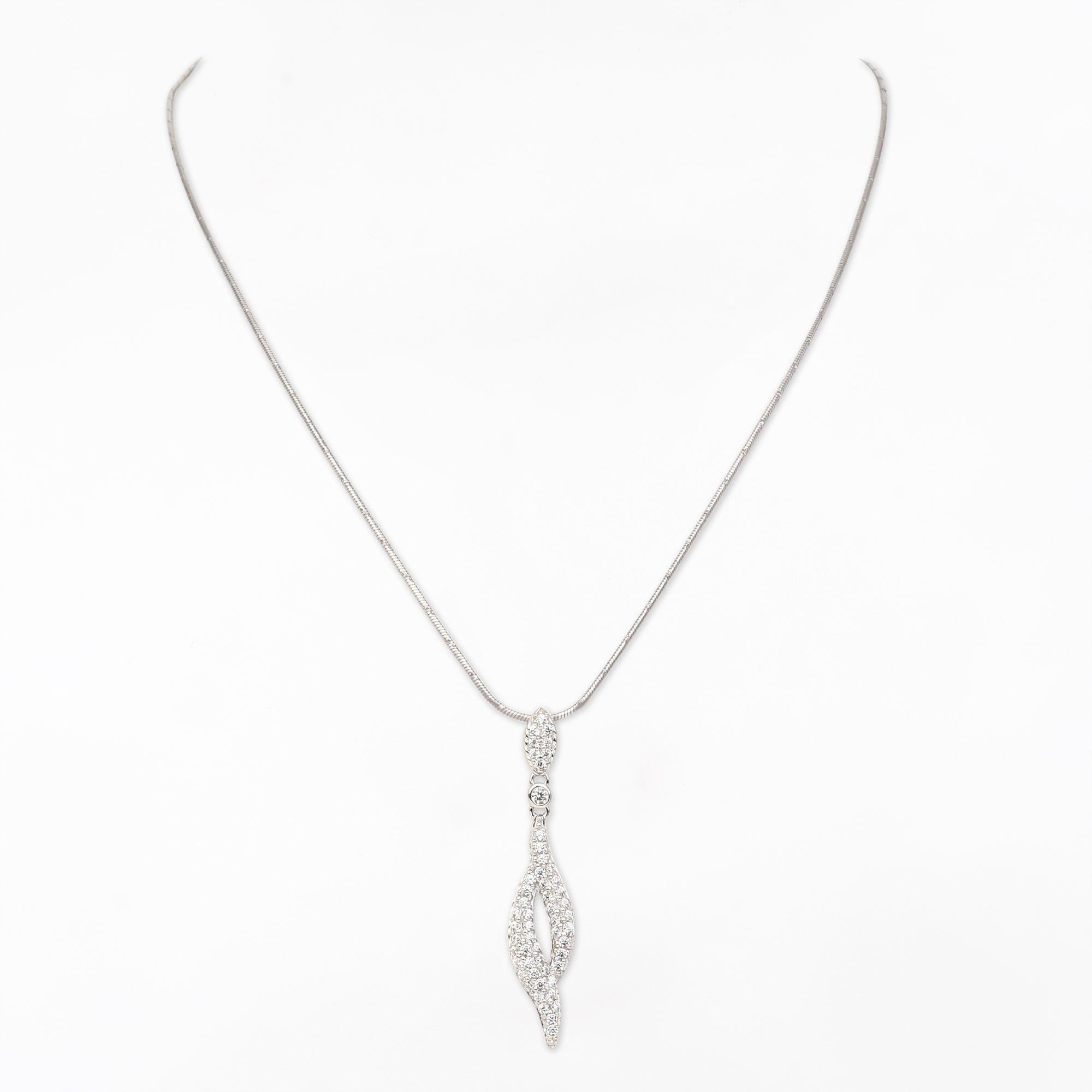 Oscar Twisted Gleaming Silver Necklace - Diavo Jewels