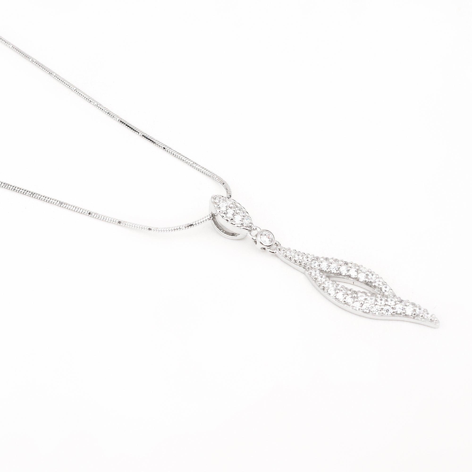 Oscar Twisted Gleaming Silver Necklace - Diavo Jewels