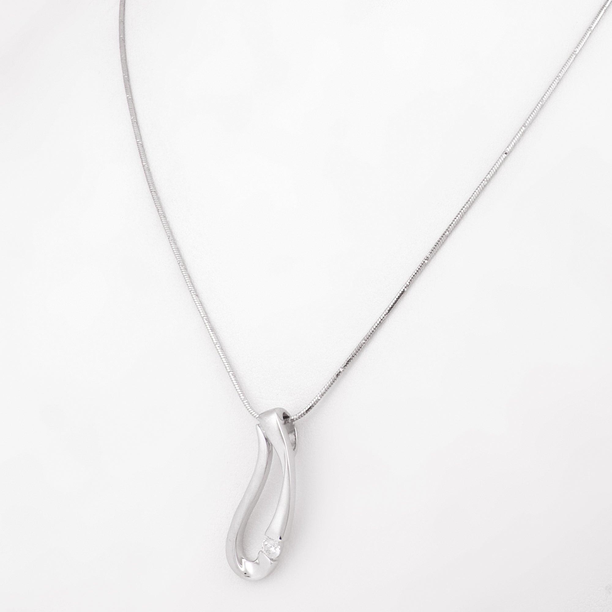 Charming Crescent Silver Necklace - Diavo Jewels