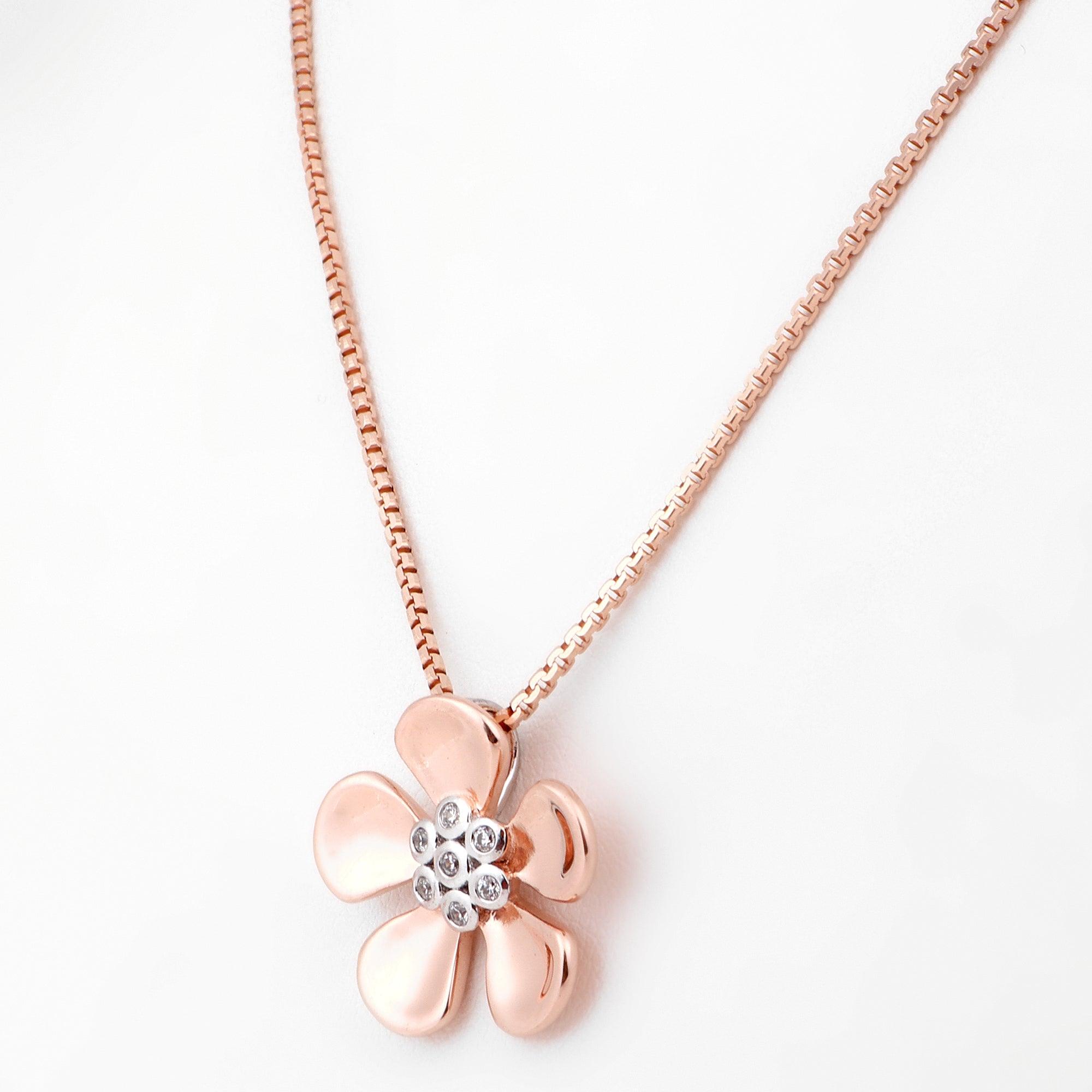 Petals of Perfection Silver Necklace - Diavo Jewels