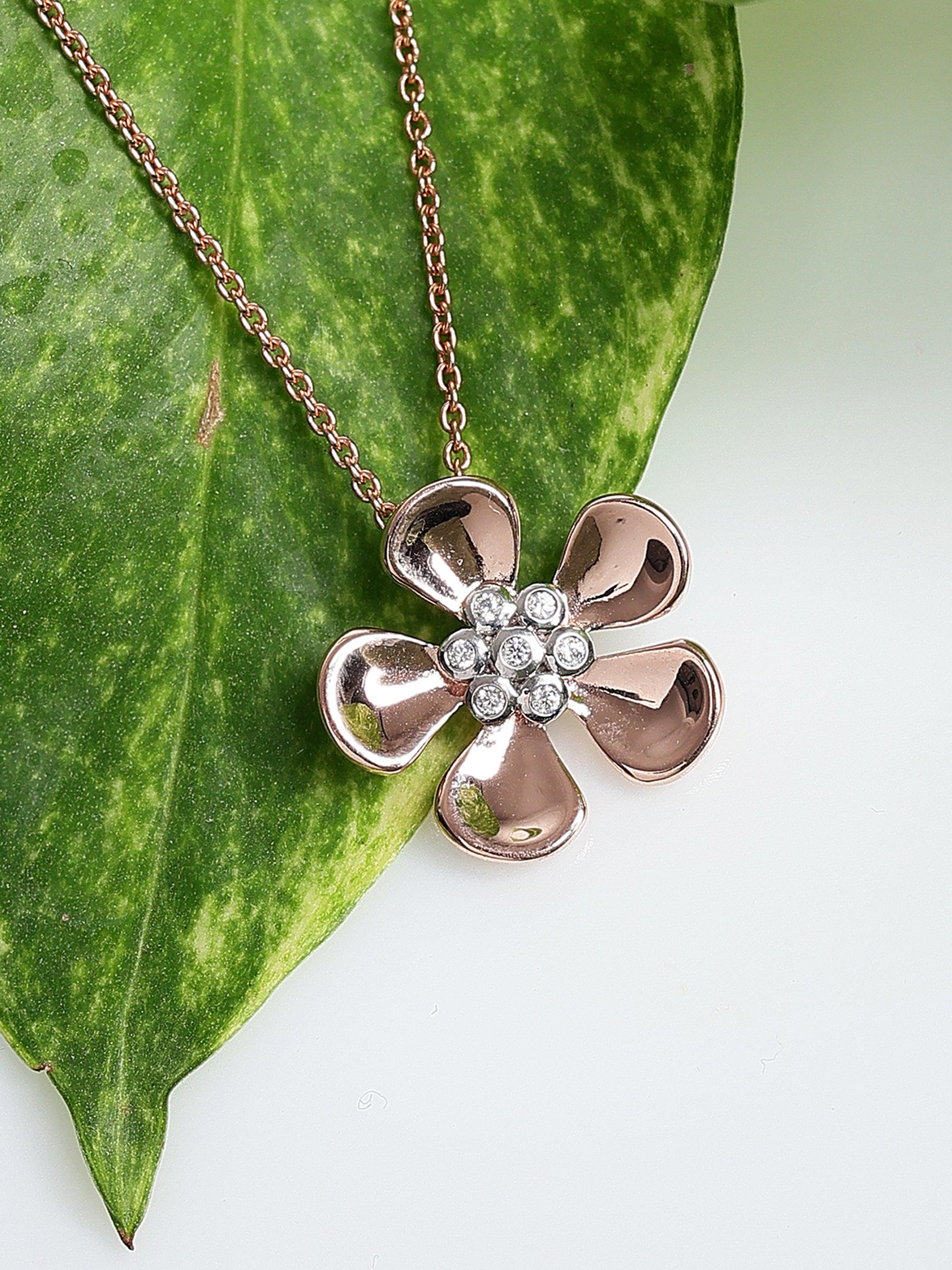 Petals of Perfection Silver Necklace - Diavo Jewels