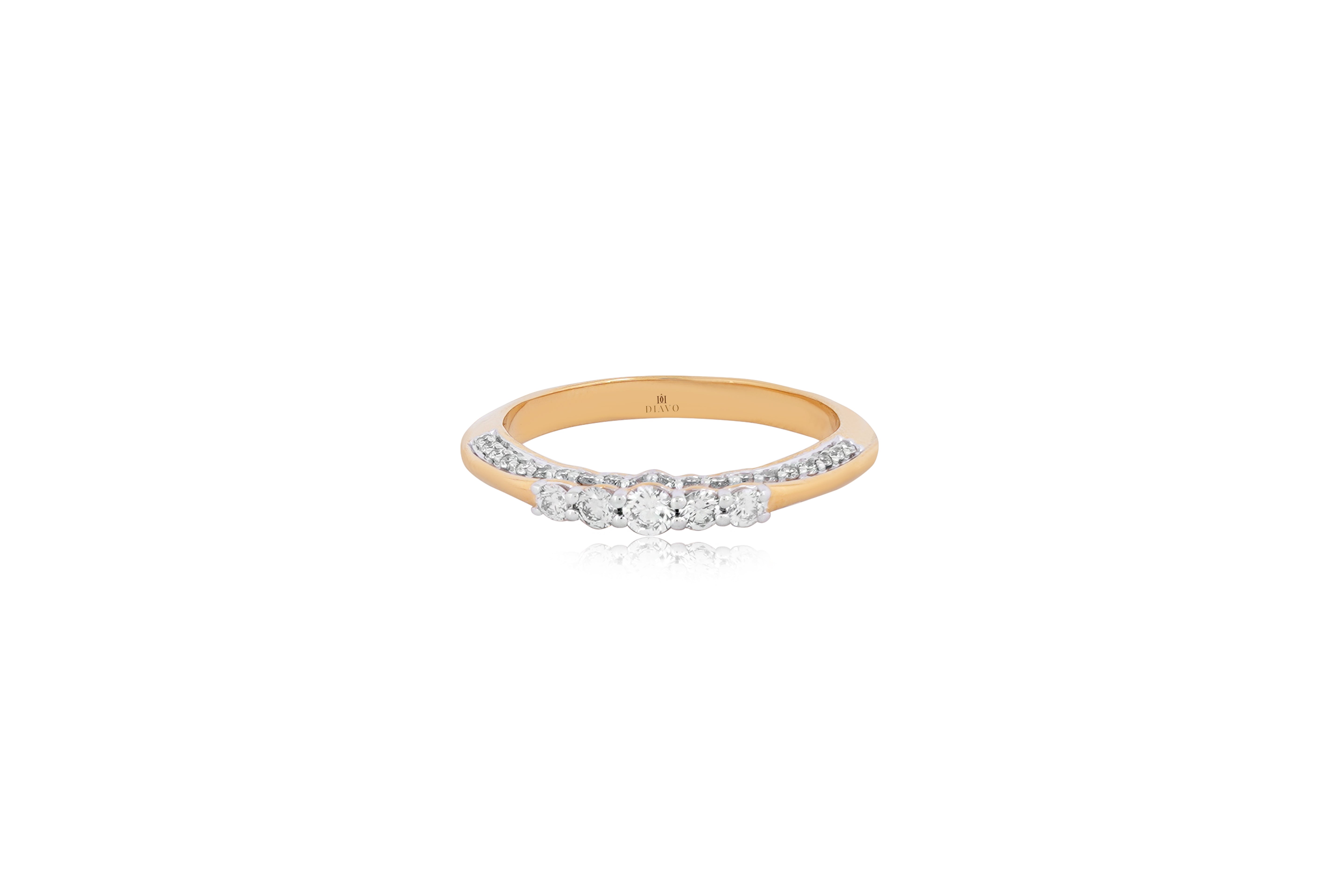 Round Brilliant Diamond Semi-Eternity Diamond Ring