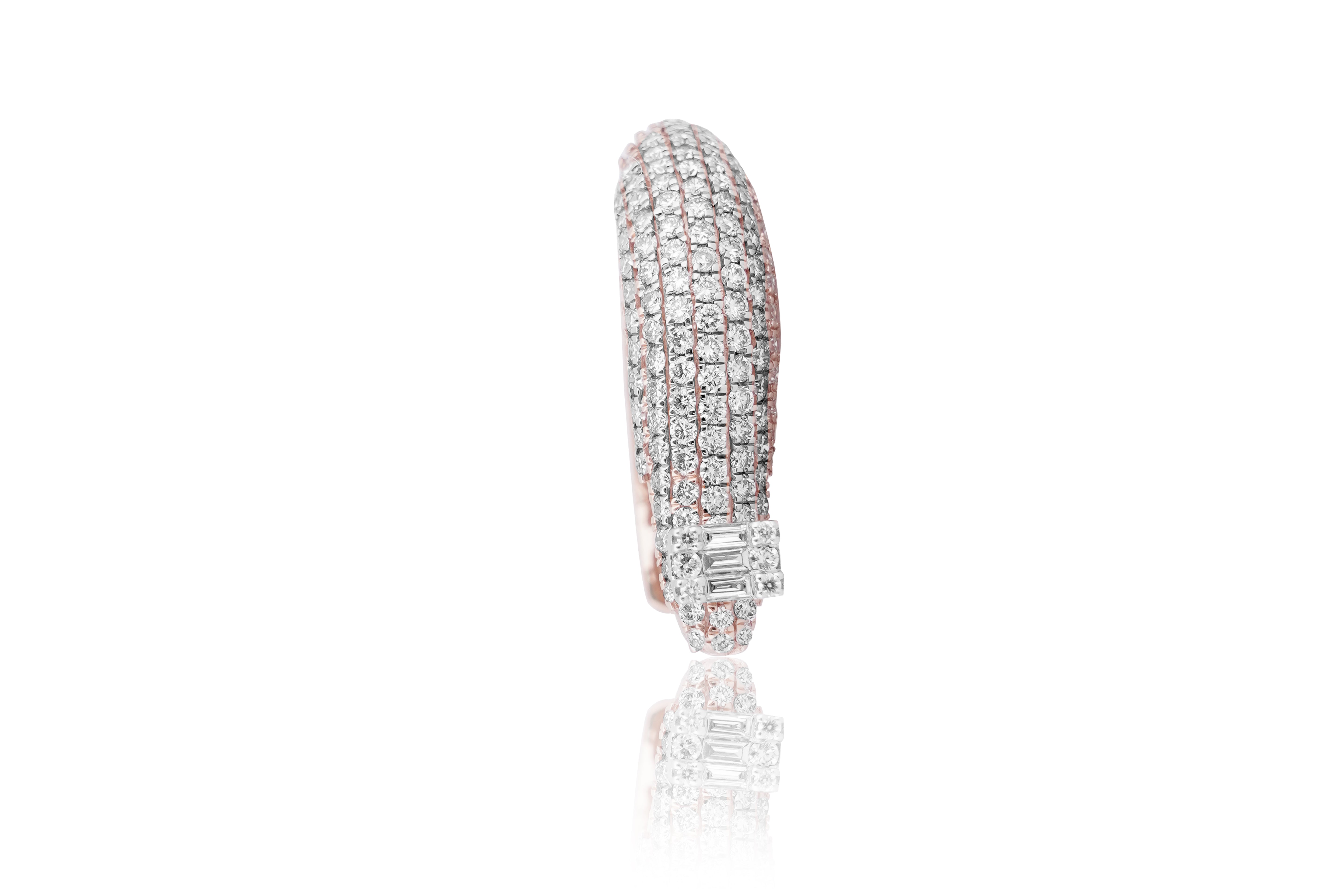 Tapered Pavé Bypass Diamond Ring