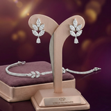Dream Leaf Diamond Stud