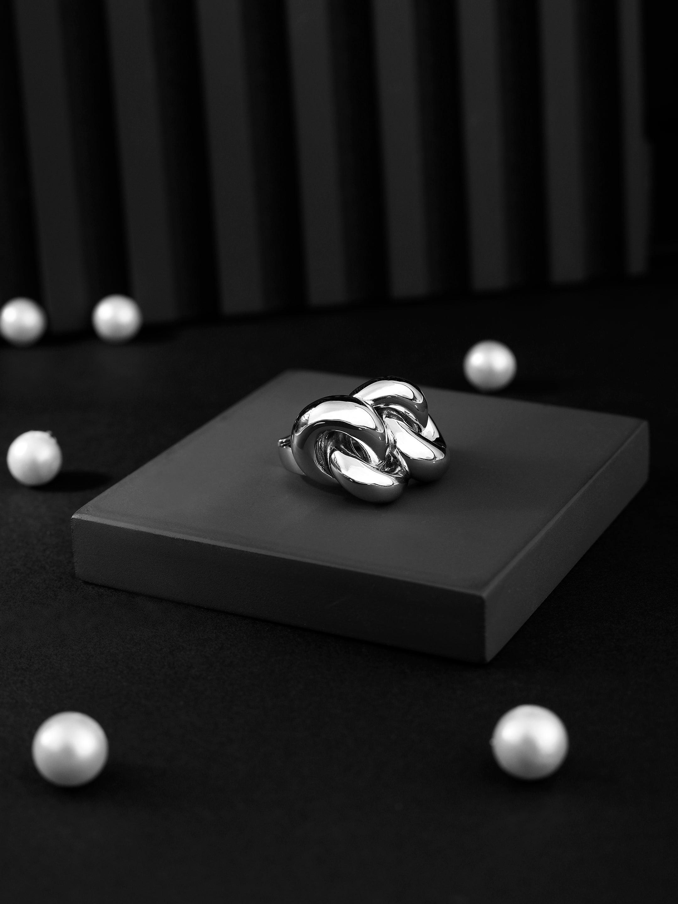 Sterling Silver Knot Design Ring - Diavo Jewels