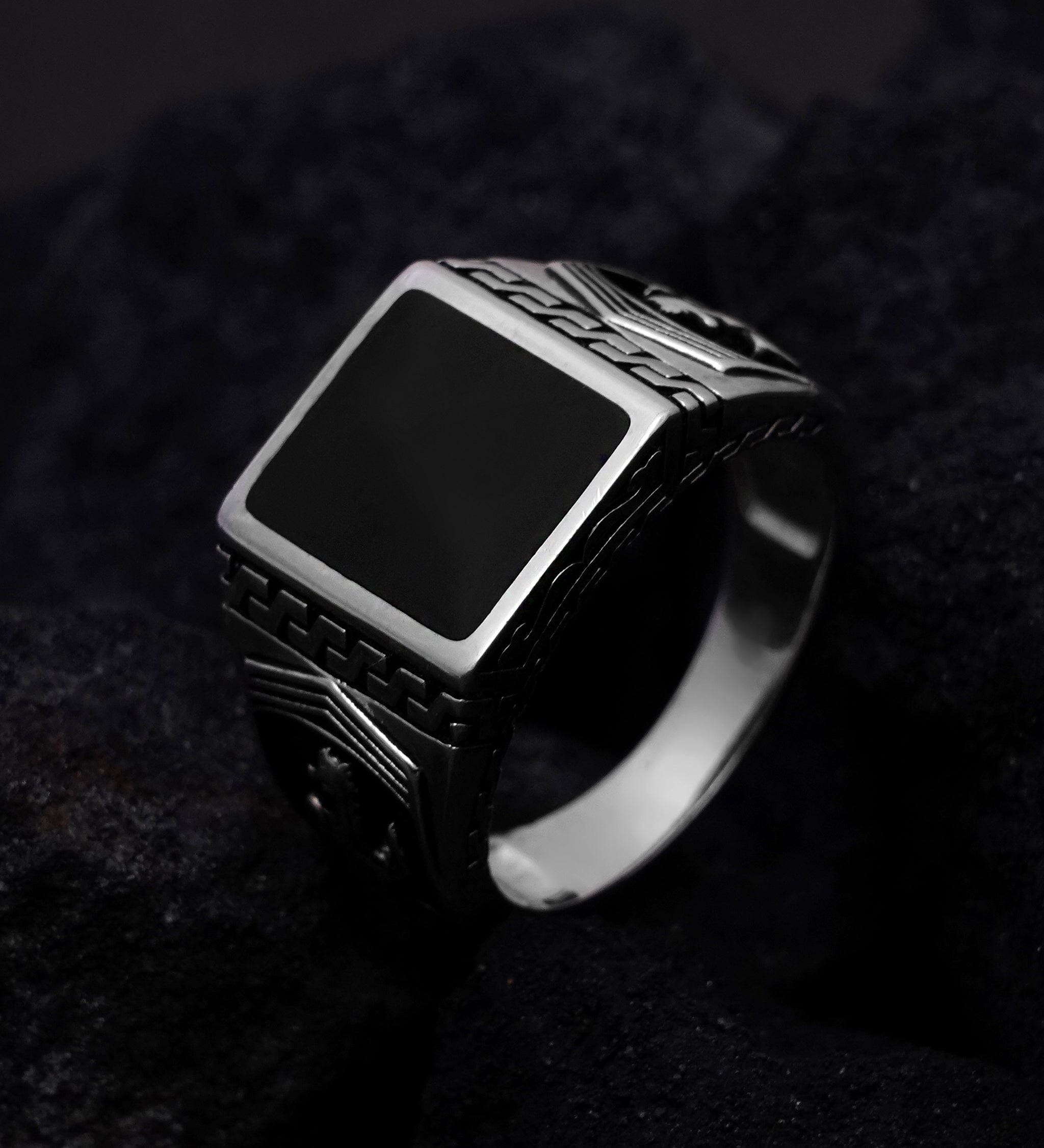 Stallion Crest Men's Silver Ring