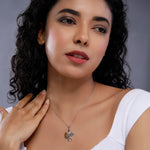 Majestic Heart of the Kingdom Necklace - Diavo Jewels