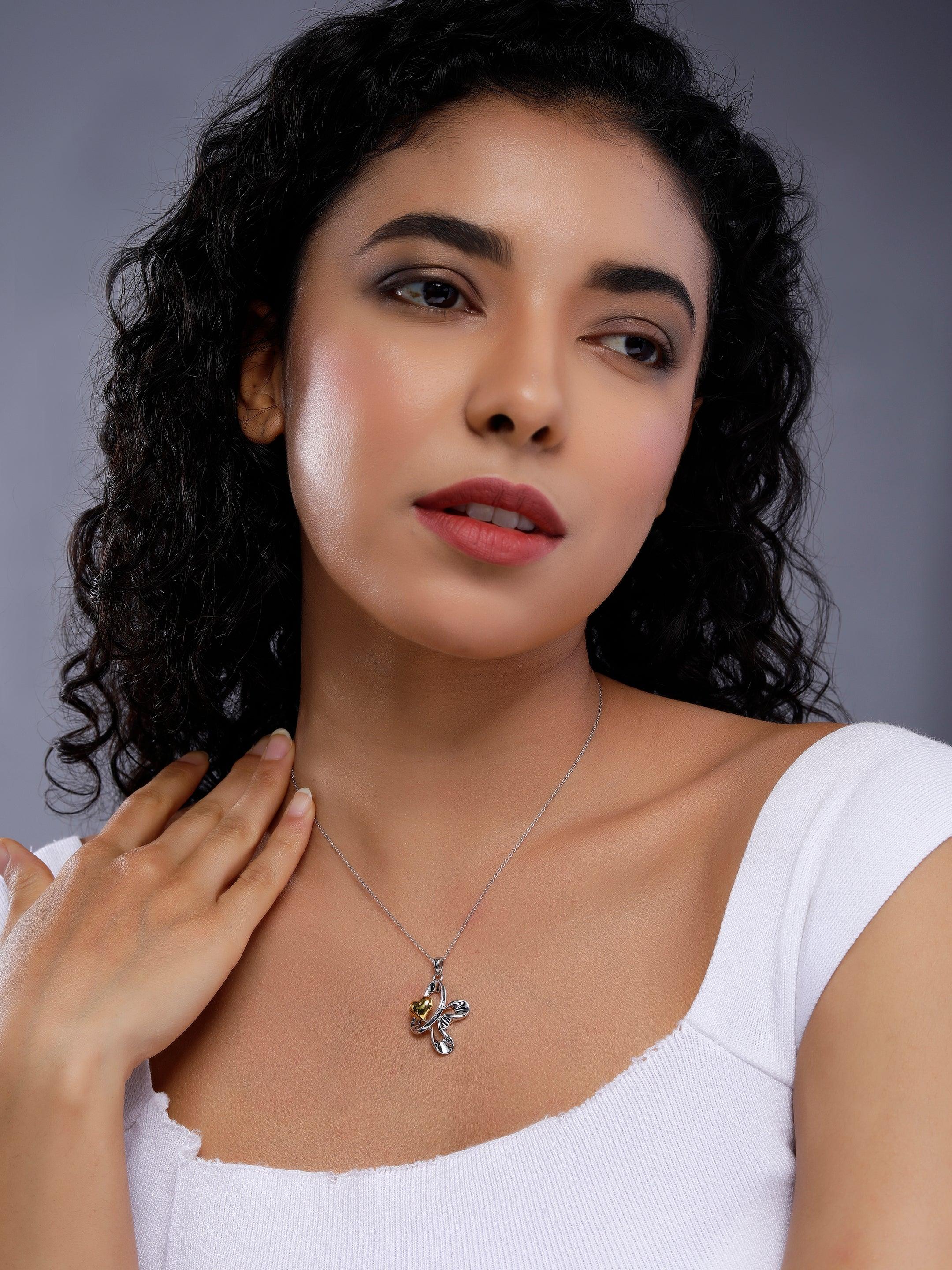 Majestic Heart of the Kingdom Necklace - Diavo Jewels