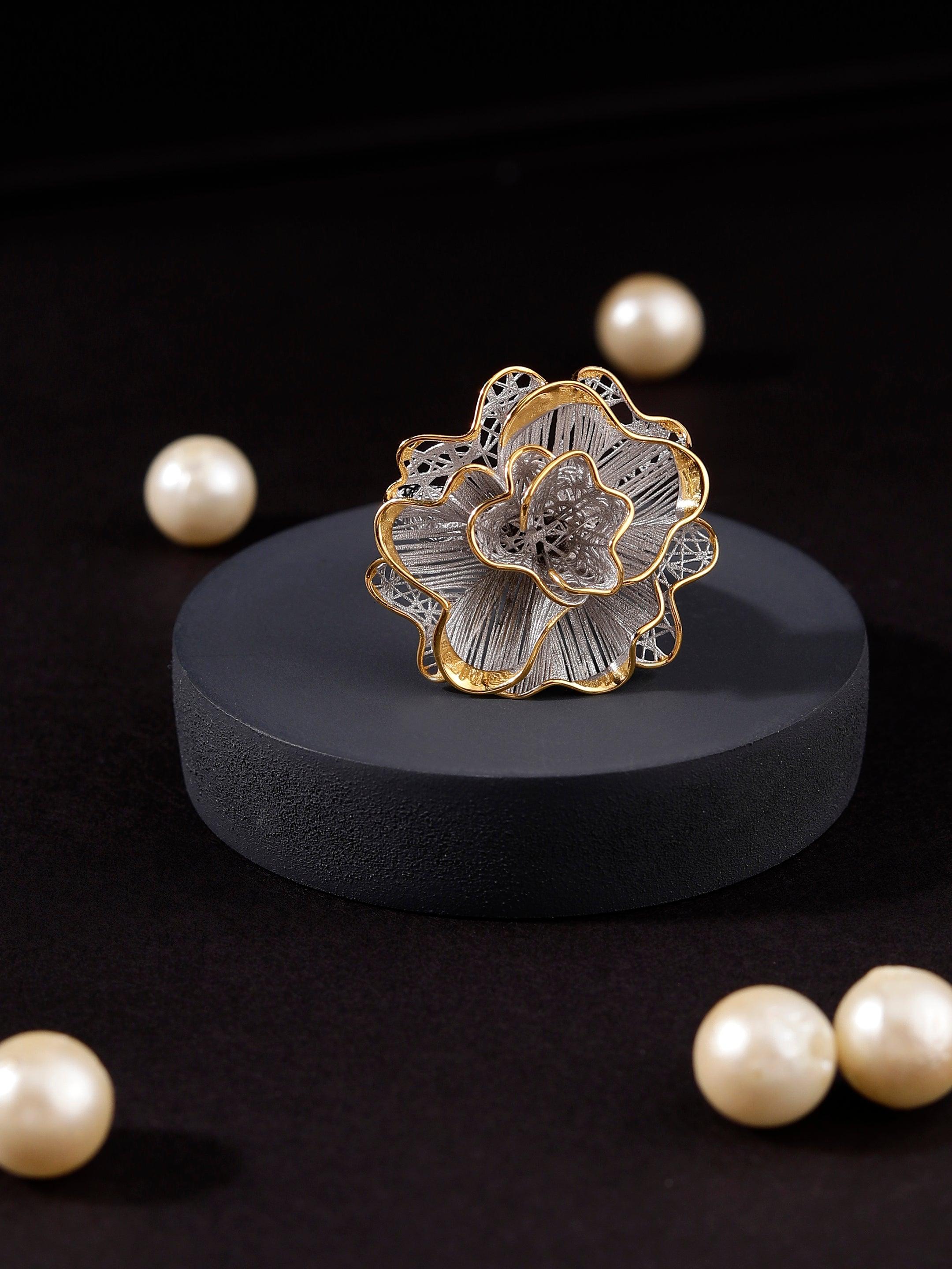 Gilded Filigree Floral Silver Ring - Diavo Jewels