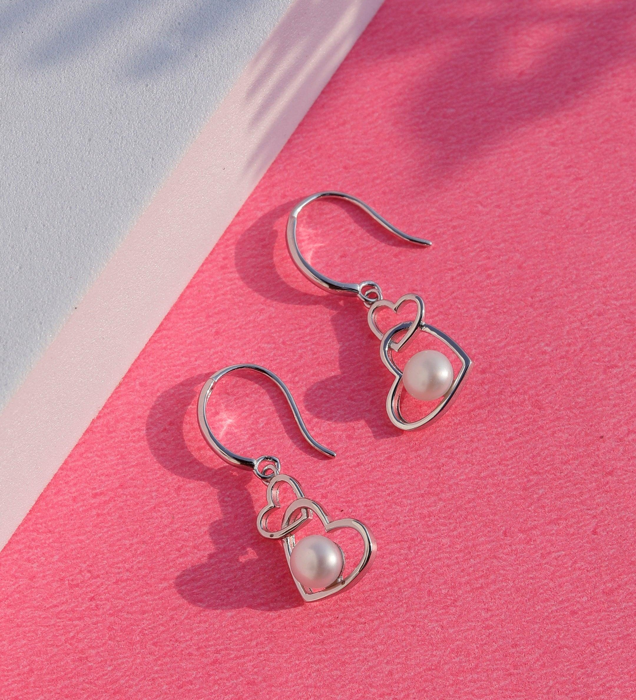 925 Silver Pearl Interlock Heart Earrings