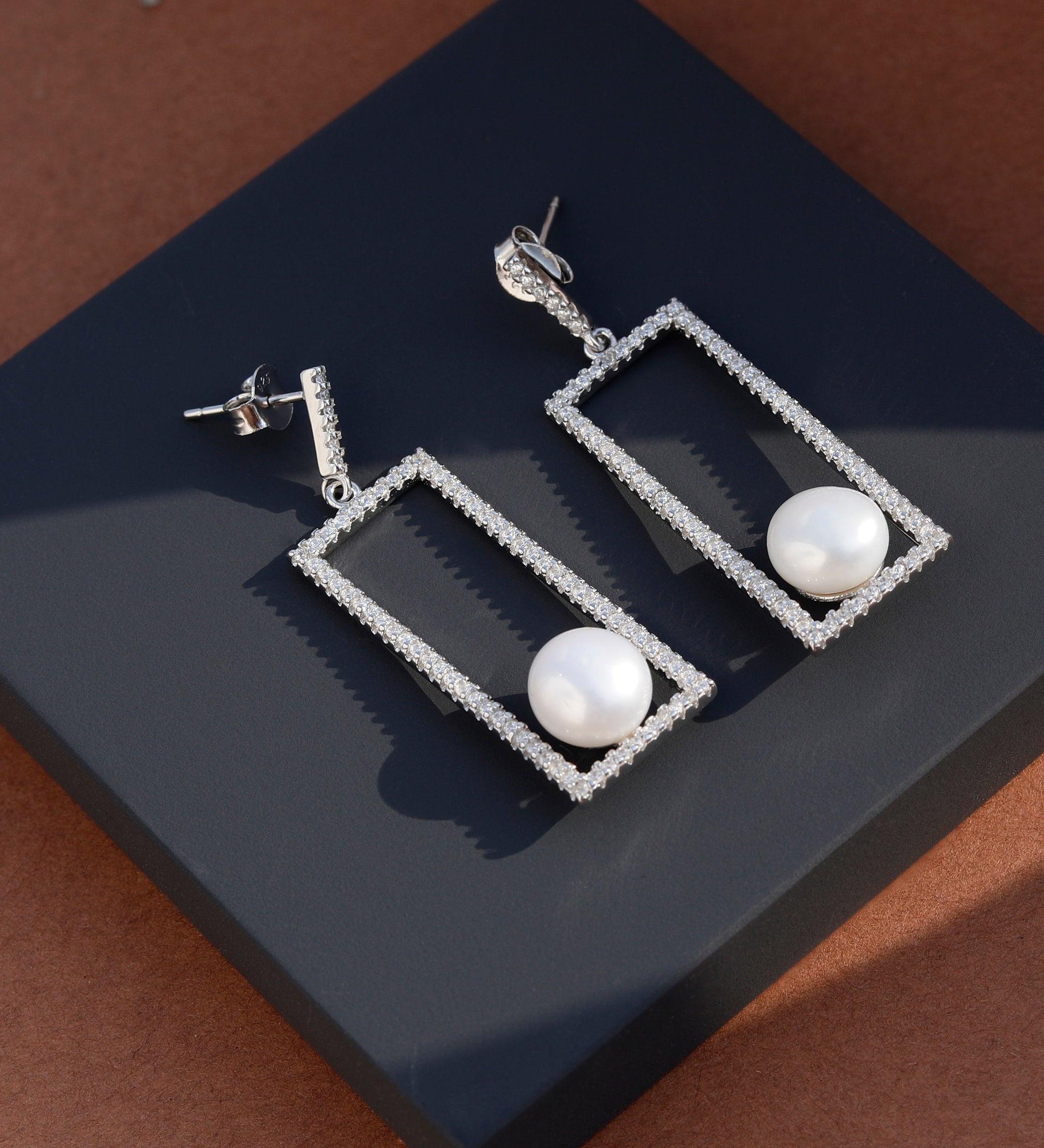 Casket Treasure 925 Silver Earrings with Freshwater Pearl - Diavo Jewels
