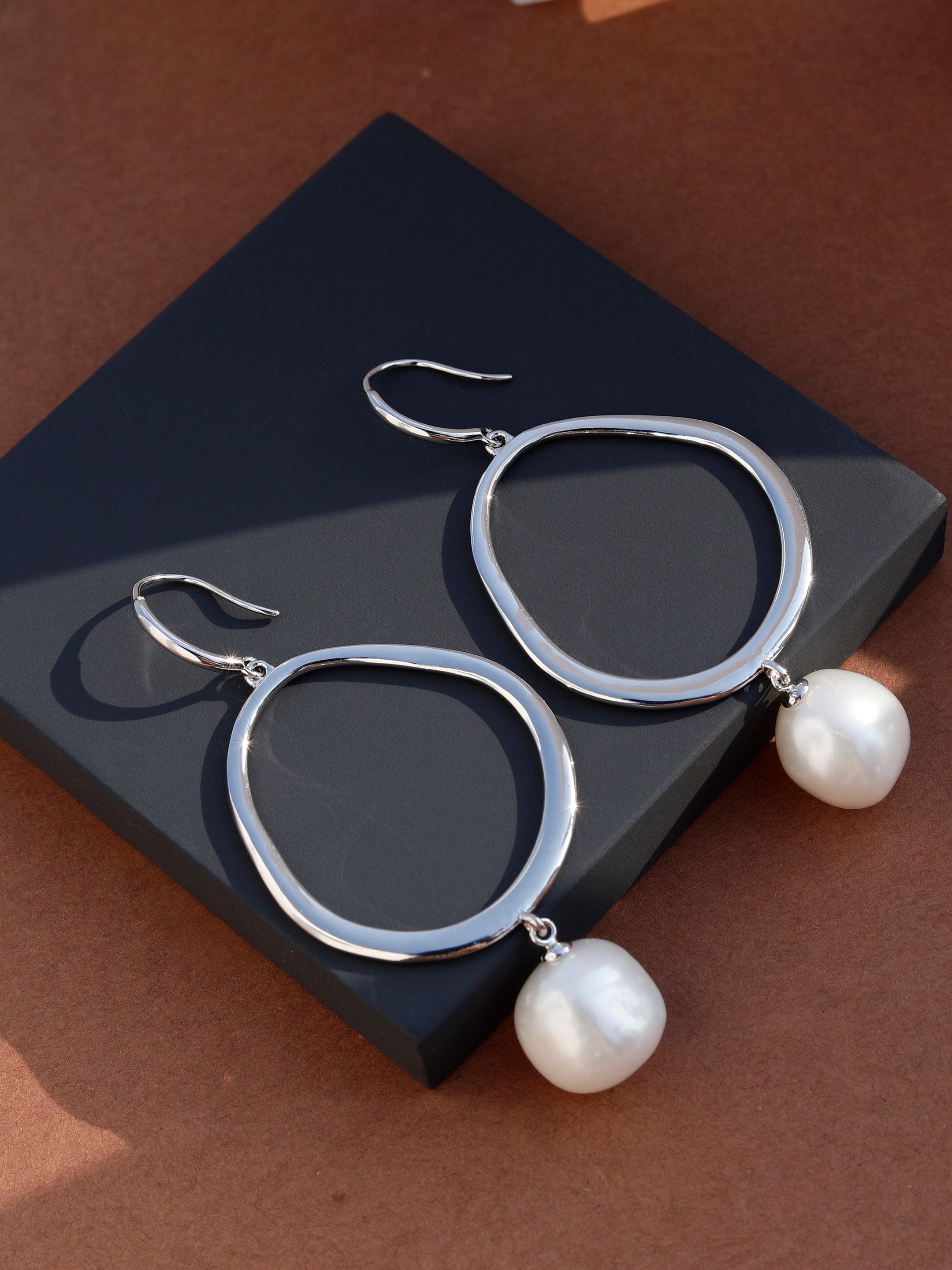 925 Silver Round Hoop Earrings with Drop-Down Pearl - Diavo Jewels