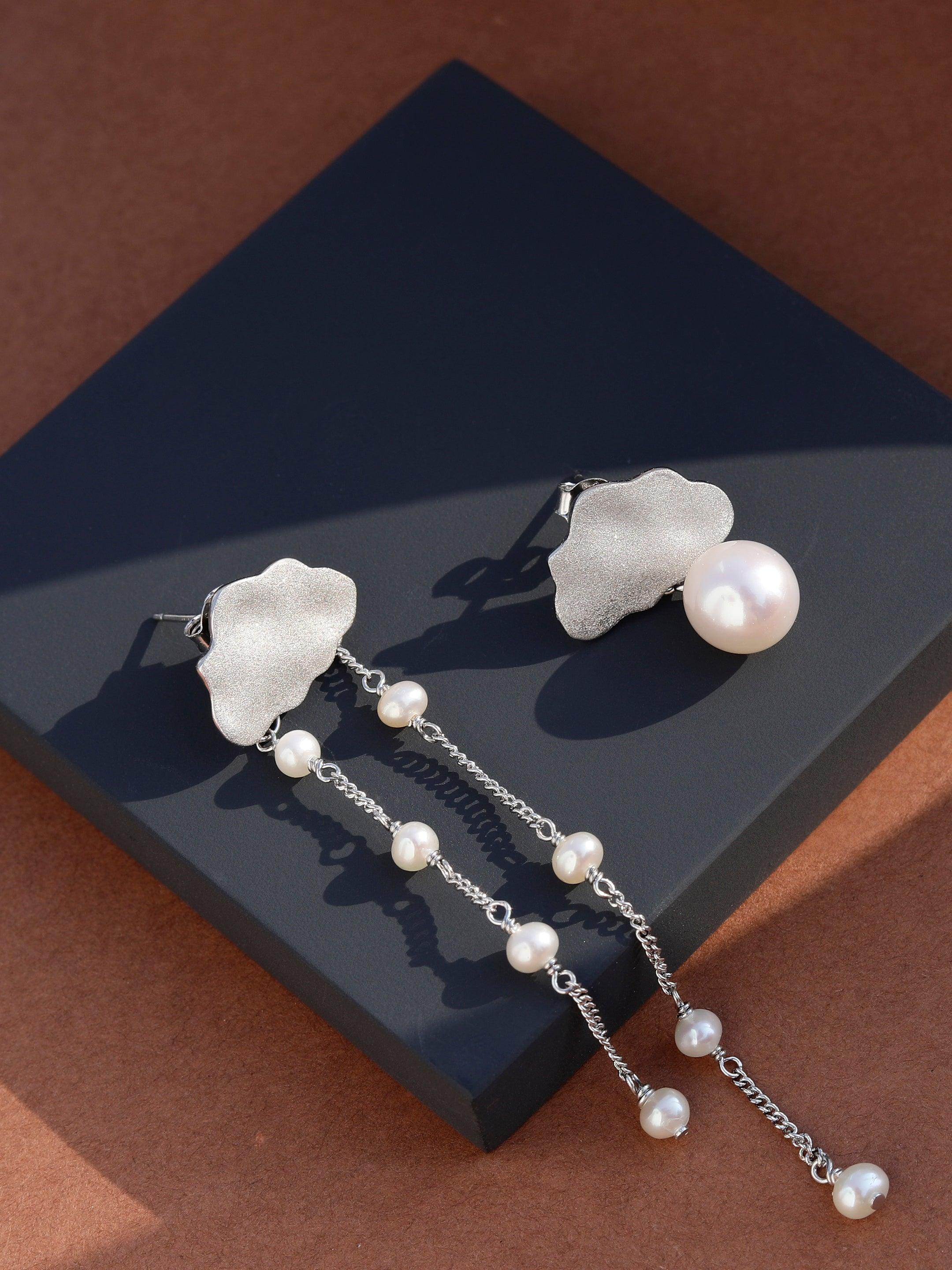 Cloudy Tassel 925 Silver Earrings - Diavo Jewels