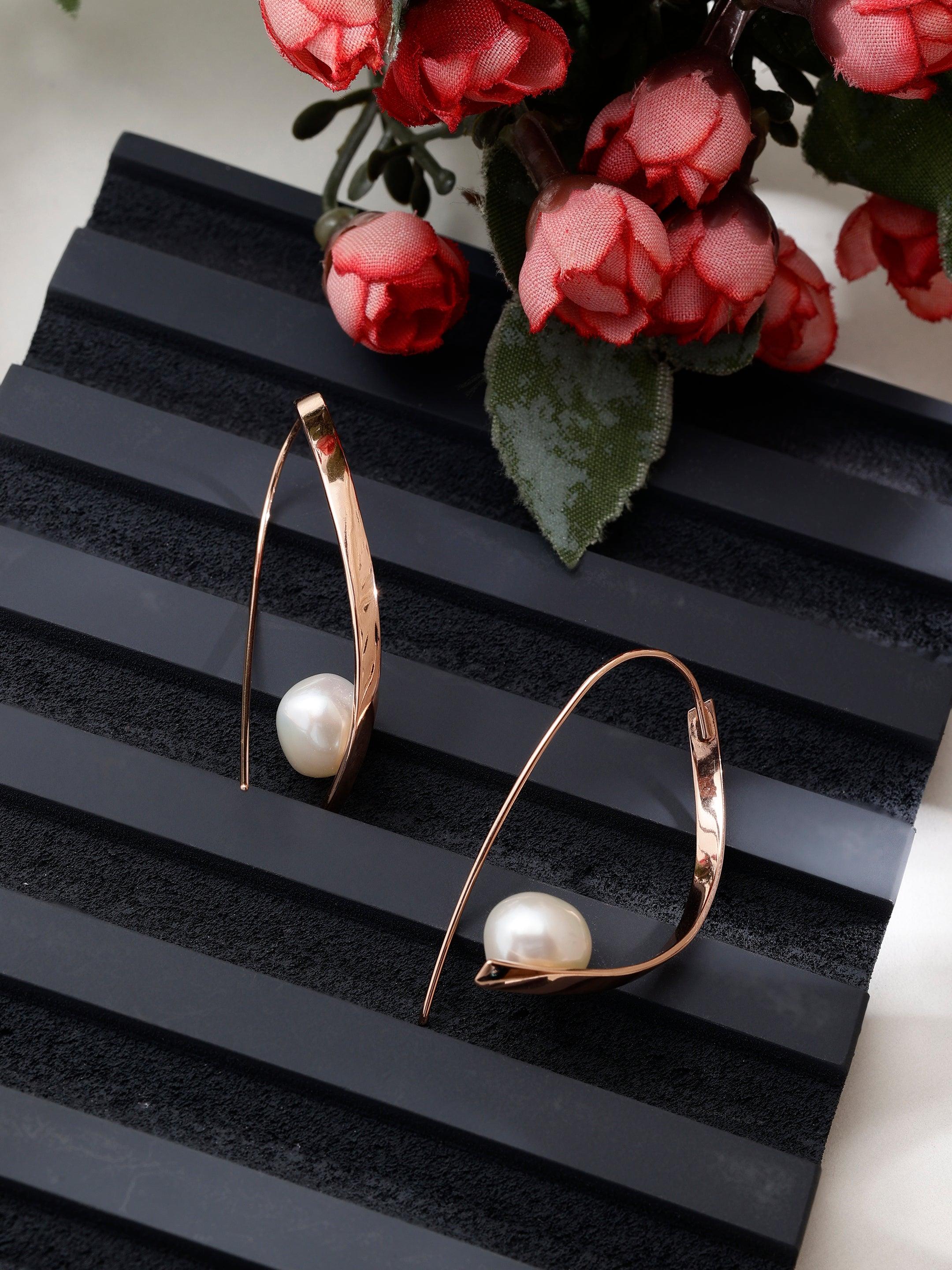 Luminous Cursive 925 Silver Earrings - Diavo Jewels