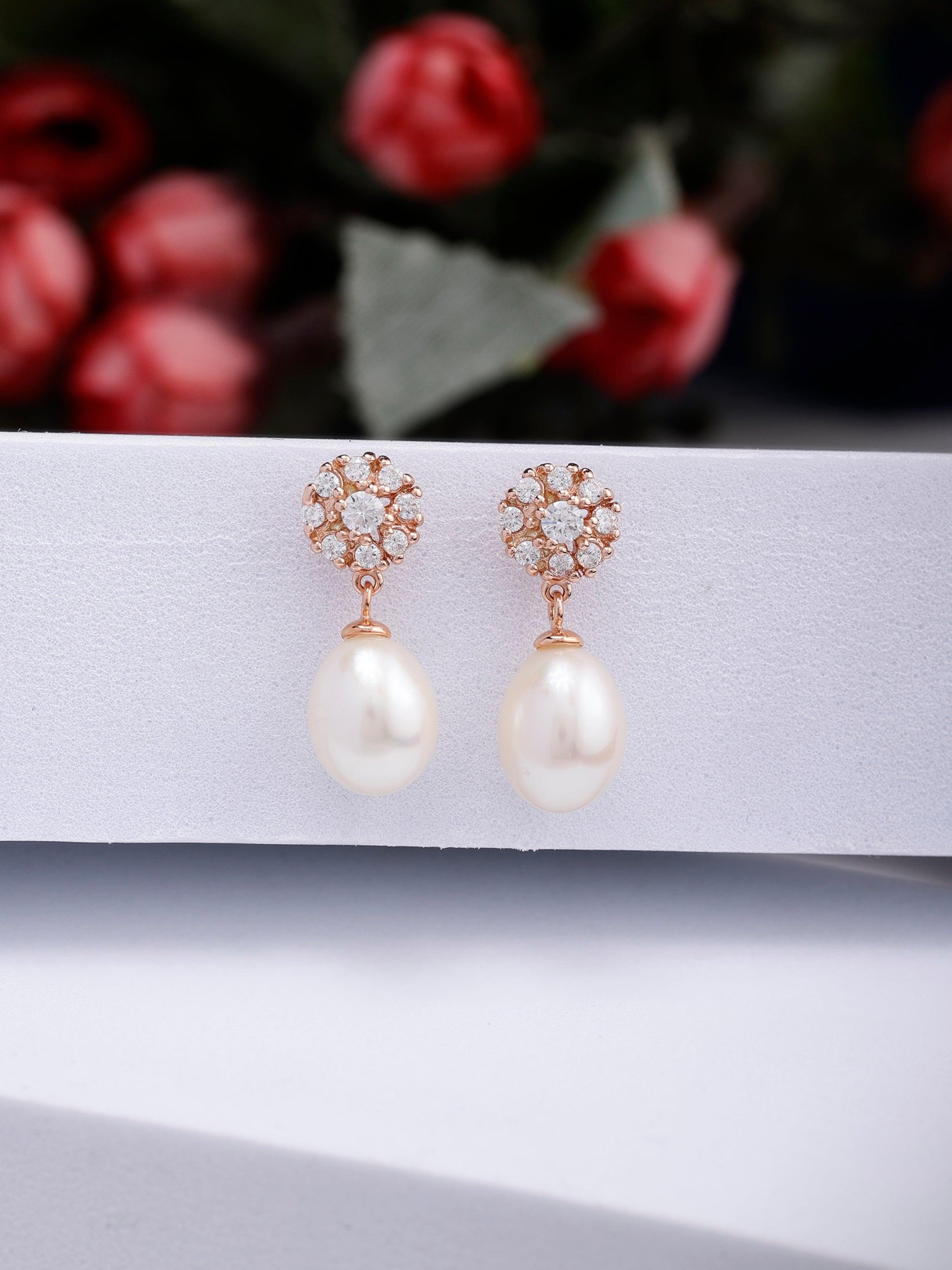 Sparkling Floral Pearl Silver Earrings - Diavo Jewels