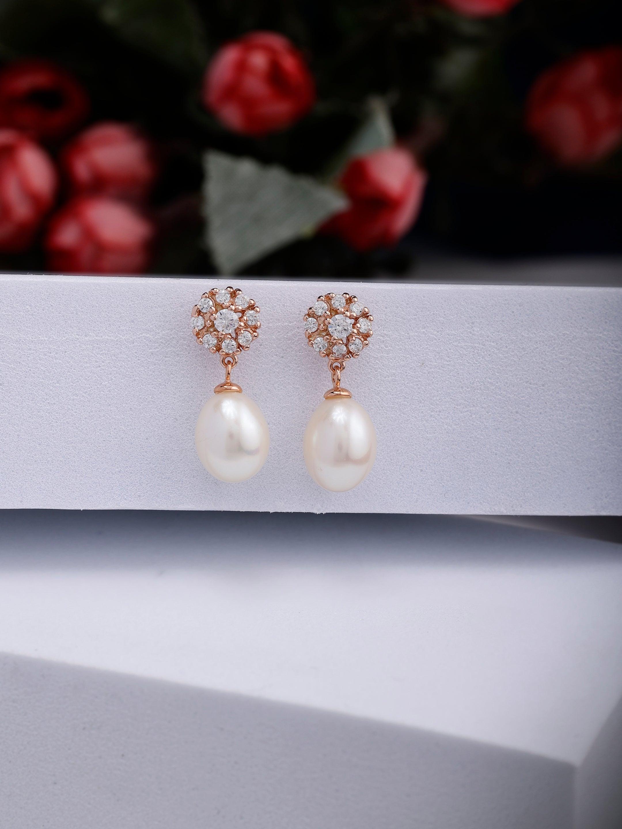 Sparkling Floral Pearl Silver Earrings - Diavo Jewels