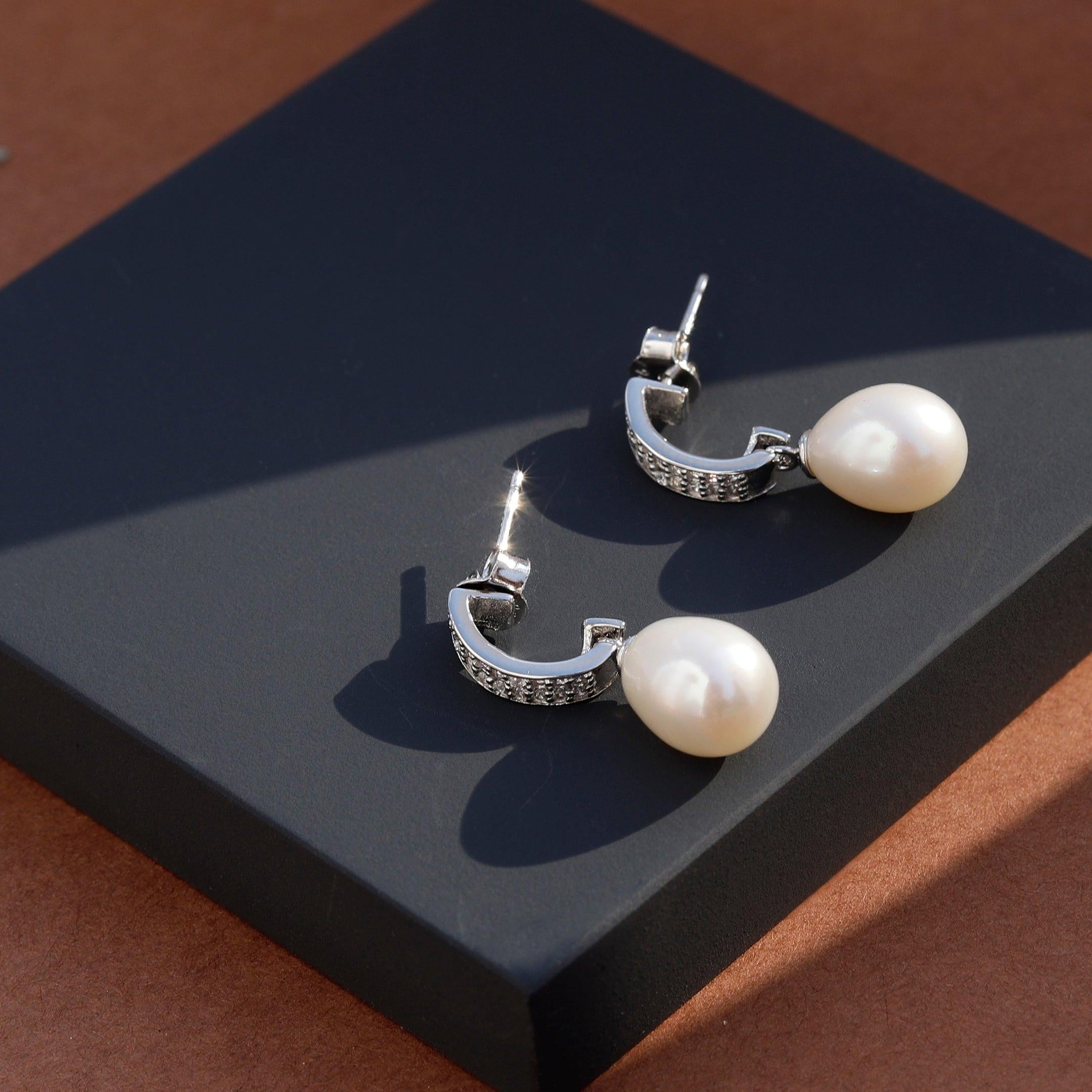 Graceful Drops 925 Silver Earrings - Diavo Jewels