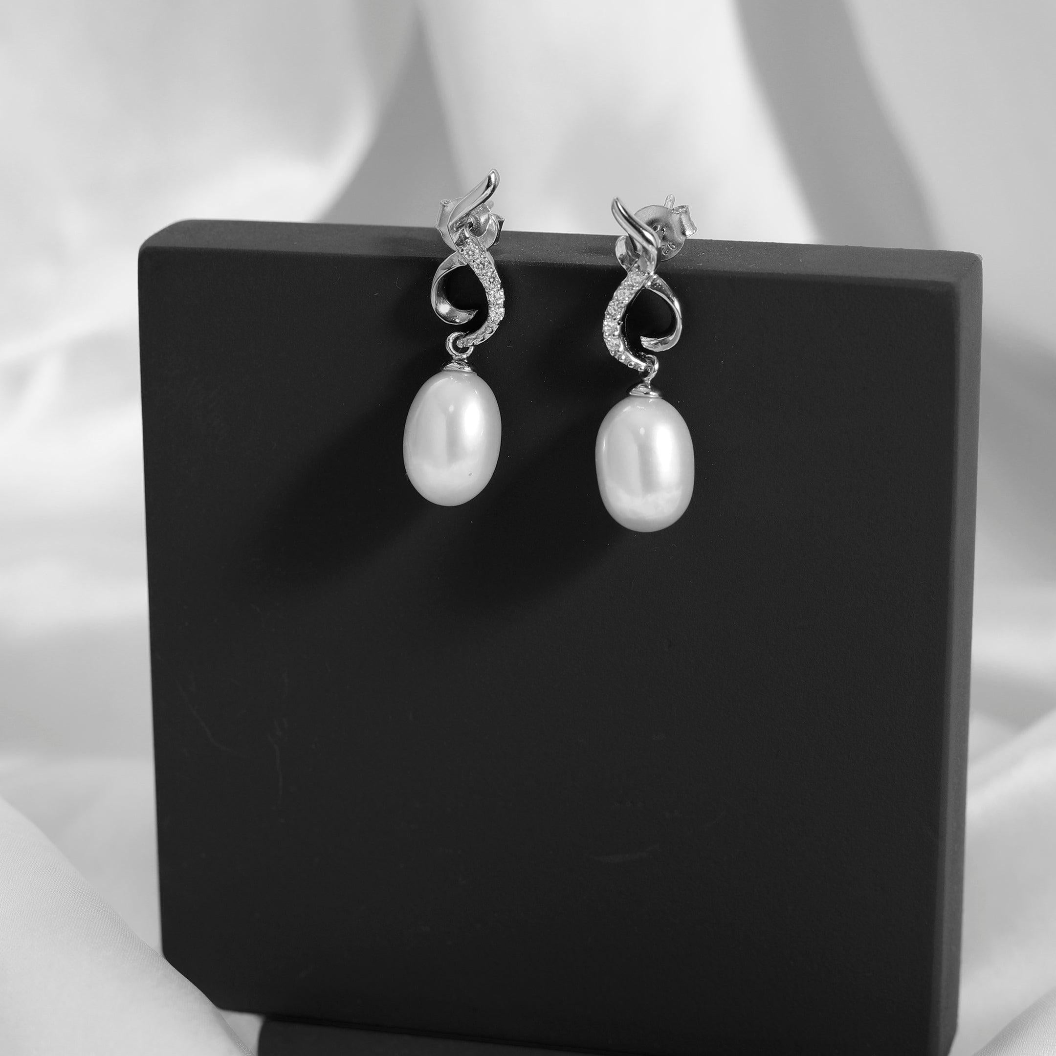 Silver Pearl Earrings